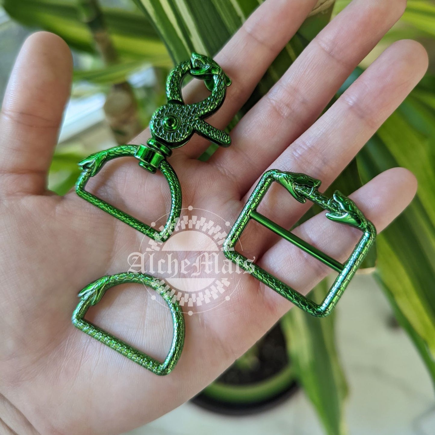 Swivel Trigger Snap - Ouroboros - 1"