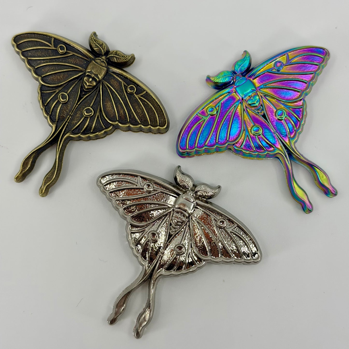 Magnetic Snap || Luna Moth - Custom Metal Bag Magnet
