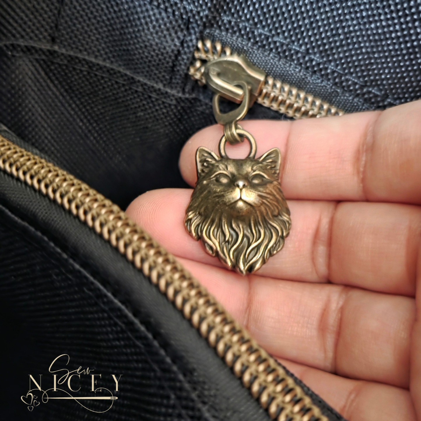 Zipper Pulls || Victorian Cat Head - #5